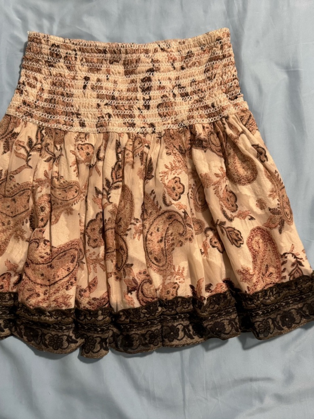 HEMANT & NANDITA set with Beige Paisley Sheer Blouse & Matching Skirt - Picture 4 of 5